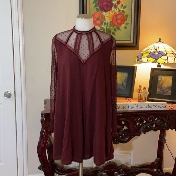 Kimchi Blue lace dress - Picture 1 of 5